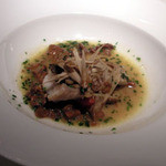 キハチ - アイナメ、新ごぼうのヴァプール　ジロール茸と春の青菜のソース