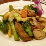 お粥家 周荘 - 牛肉と野菜の炒め物