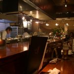 日曜なのにいい感じで賑わってる。