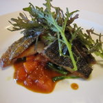 リストランテ ラ・バリック トウキョウ - 皮目がパリッと、身は脂がのっていてジューシー