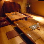 酒彩 庵寿 - ☆テーブル座敷席は広々空間ですね☆