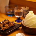 Toriyakidokoro Toritori - 焼き鳥と口直しのキャベツ