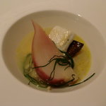 ラール・エ・ラ・マニエール - 魚料理は蕪とカレイにフォアグラ