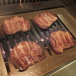 焼肉 矢澤 - 厚切極上タン