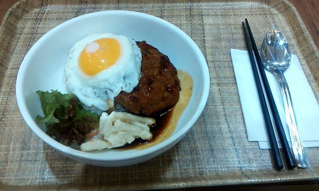 ロコモコ丼を By Toratora1630 閉店 ロコモコ Locomoco 馬車道 ハワイ料理 食べログ