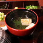 あつた蓬莱軒 - 吸物