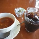TERME - スープとアイスコーヒー