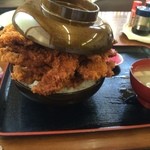 ニコニコ亭 - 蓋なんて飾りです！偉い人にはそれが分からんのですよ【料理】 