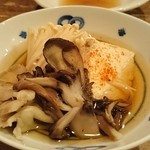 ふた夜の月 - 豆腐と茸、おでん。