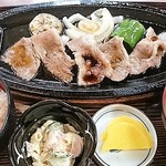 Ajishou Satsuki - ランチの焼肉定食はお贅沢美味１１００円