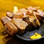 豚小家 - 2015.10 ればー（1串80円）