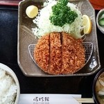 豚珍館 - ロースかつ定食