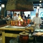 陸蒸気 - 何度来ても良いんですよ！囲炉裏見ながら魚が焼けてる感じ(〃艸〃)ﾑﾌｯとっても楽しめます