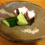 平和寿司 - つきだしの蛸ときゅうり
