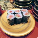 茜屋 すしぎん - 鉄火巻き。