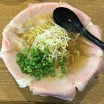 中華そば専門店 丸忠商店 - 肉盛りしょうゆ味