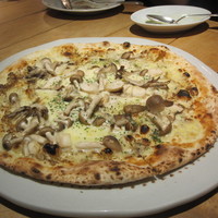 Osteria UVA RARA 横浜 - フンギ　１５２０円