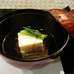 王ヶ頭ホテル - 3】吸物：栗のまろやか真丈