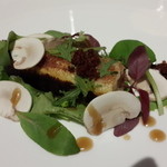 ル・タン・ペルデュ - いや、美味しかったんっすよ。鶉のラグーとマッシュポテト、チーズをベーコンとパイで巻いたような感じでした。