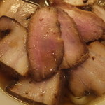 麺や 七彩 - 喜多方肉そば（煮干し）のチャーシュー