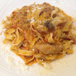 レストラン 花水 - 手打ちパスタシャラティエッリ 大山鶏とキノコの辛口トマトソース