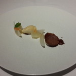 ル・タン・ペルデュ - 「デザートムリっす。」と言ったら「では、少しだけお出ししましょうか?」って優しいなぁ。T^T