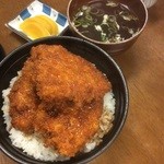 鳥忠食堂 - カツ丼