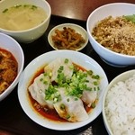 晴々飯店 - 成都オールスター3品セット　1080円（13時～）