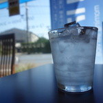 Kafe Ena - 氷タップリ美味しい水