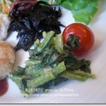 アヤ - 小松菜のごまペースト和え