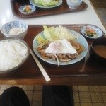 Otafuku - 豚スタミナ炒め定食（¥700）　2015-10-16