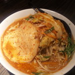 道頓堀ラーメン豪竜 - 辛子味噌あばら麺（９５０円）に野菜メガ盛り（２００円）