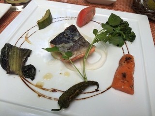 野菜がおいしいレストラン LONGING HOUSE - 信州サーモンの軽いポアレ