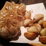 宮崎料理きかんたろby侍 - ばくだん　というメニュー（ニンニク）（2015/9月末）