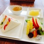 フルーツカフェ サエキ - 