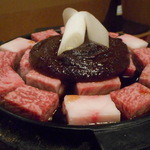 太田なわのれん - ぶつ切り牛鍋（調理前）