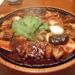 太田なわのれん - 煮込み過ぎない様、火から降ろします