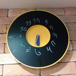 タシデレ - チベット数字の書かれた時計（マスターの手書きとのこと）