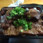 炭豚亭 - 味噌豚重アップ【料理】