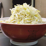 ラーメン - 豚入りラーメン　野菜まし　にんにく抜き　\800