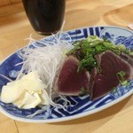 市場のめし屋 浜ちゃん - カツオのタタキ(500円)