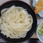 うどんのいなや - 冷やしジャンボ
