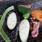 ろばたやき山ろく - 野菜とせせり