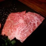 八輪 - 赤肉　とも三角