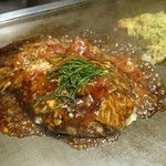 京ちゃばな - トマトのお好み焼き 豚＆チーズ