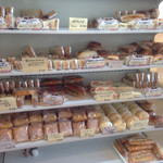 이사브로우세이 빵 모로도미점