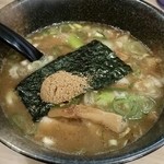 隆勝 - つけそば800円のスープ