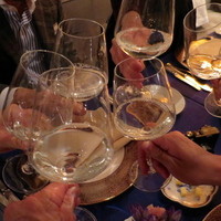 ル・トア・ド・パリ - 先ずは日本酒で乾杯〜♪