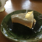 ピアッコリーナ・サイ - カマンベールチーズケーキ 180円