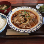 美波 - 豚肉しょうが焼定食
            ７５０円